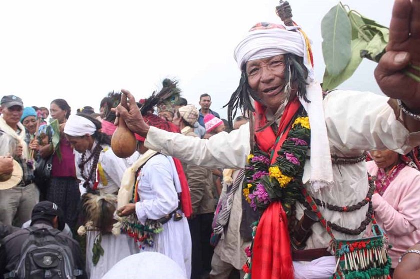 श्रावण शुक्ल पूर्णिमा : खोटाङका धार्मिकस्थलमा धामीझाँक्री मेला